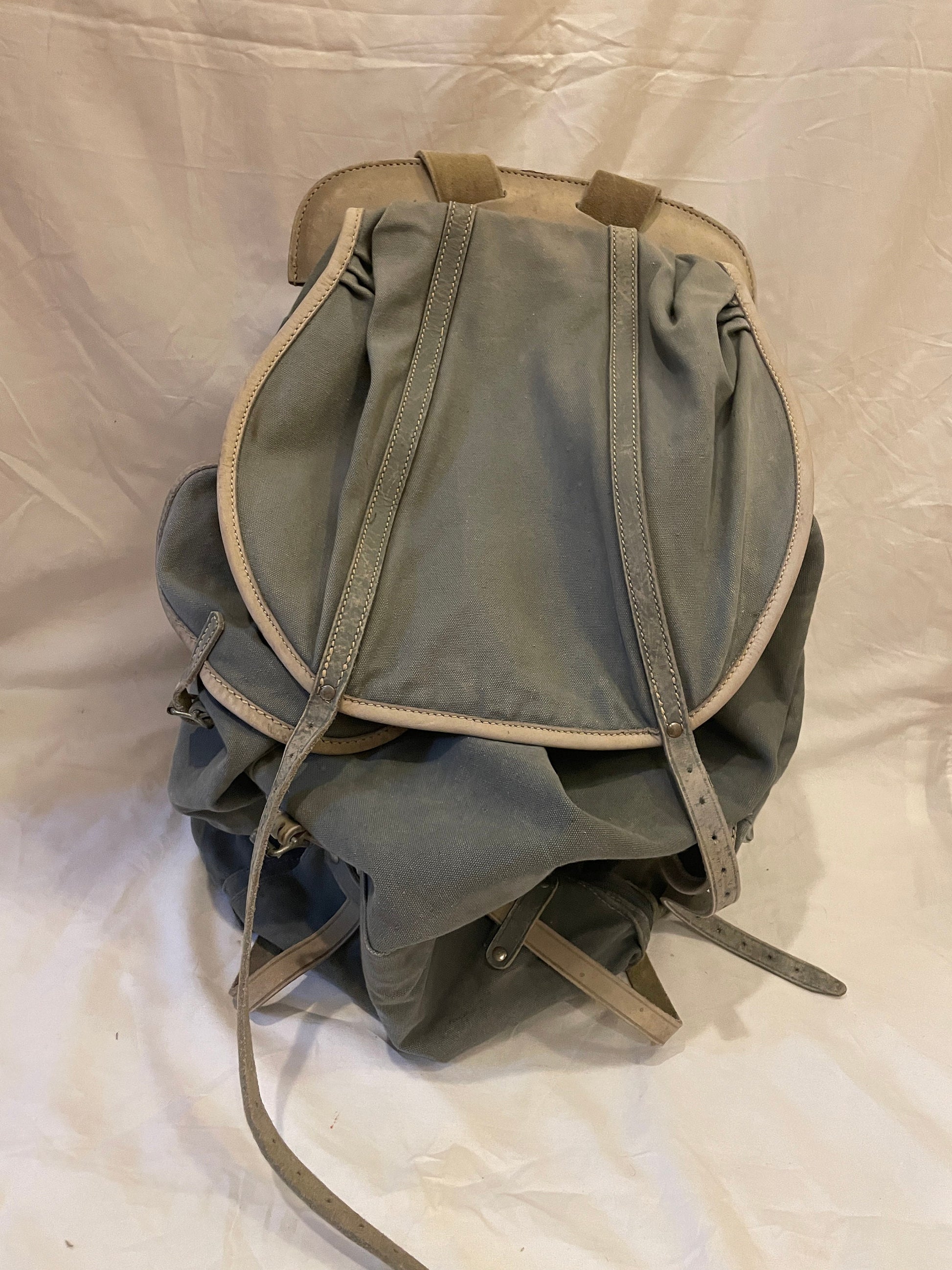 Vintage 1960s Norrna of Norway Leather/Canvas Frame Rucksack - GREAT Skifabrikk Vintage 1960s Norrna of Norway Leather/Canvas Frame Rucksack - GREAT Skifabrikk