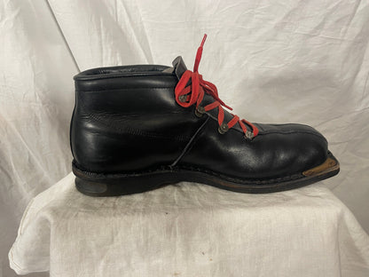 Size 44 (US Men's 10.5) - 1950s "Kikut" Ski Boots from NORWAY - Great Condition!!!